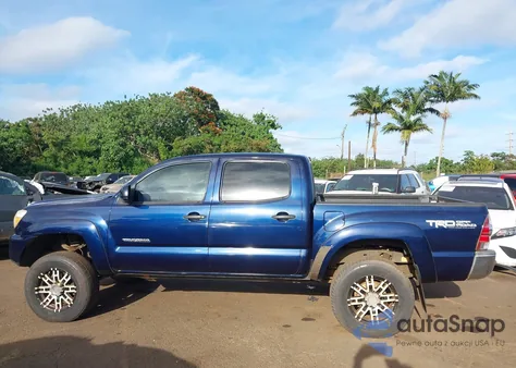 2013 Toyota Tacoma Base V6 z USA, uszkodzony, nr VIN 3TMLU4EN0DM109686